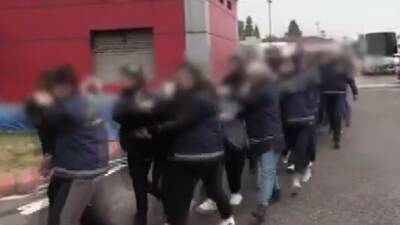 Gaziantep'te polis ekipleri tarafından yapılan fuhuş operasyonunda 21 şüpheli yakalandı.