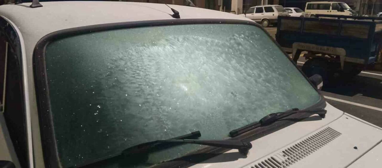 Adıyaman’ın Gölbaşı ilçesinde hava sıcaklıklarının mevsim normallerinin altına düşmesiyle birlikte