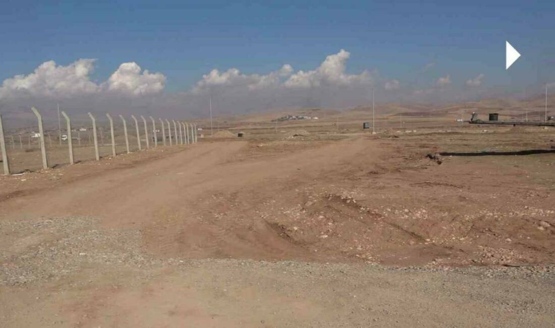 Habur’un yanı başında dev proje: Silopi Sera OTB 2026’da üretime başlıyor Şırnak'ın Silopi ilçesinde Habur Sınır Kapısı'na komşu konumda bulunan Silopi