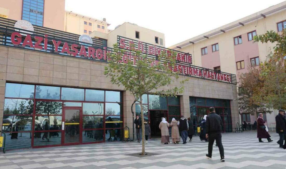 Halk sağlığı uzmanı Dr. Andan: “HIV enfeksiyonu gündelik temaslarla bulaşmamaktadır” Dr. Hanife Hilal Andan, HIV enfeksiyonunun bulaşma yolları ve korunma