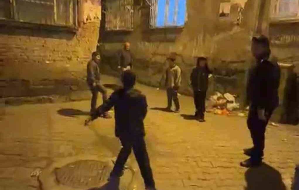 2015 yılında Diyarbakır'ın Sur ilçesinde yaşanan çatışmaların ardından bölgenin yeniden