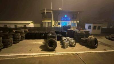 Jandarma ekipleri tarafından durdurulan bir çekicide 2 milyon TL değerinde