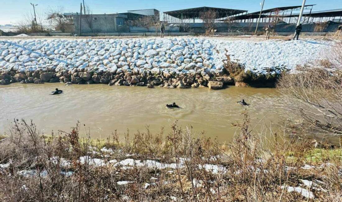 Şanlıurfa’da tahliye kanalına devrilen otomobildeki son ulaşılamayan kişi olan sürücüyü