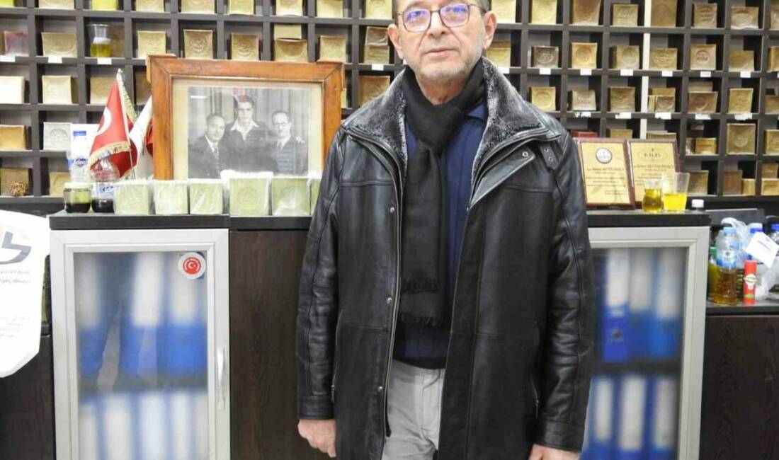 Kilis'te 4. kuşak olarak sabun üretimi yapan Mehmet Akil Teksabuncu,