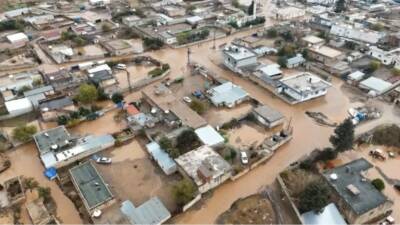 Mardin'in Kızıltepe ilçesinde etkili olan sağanak yağışın ardından Demet Mahallesi