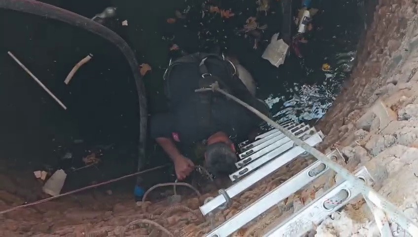 Kuyuya düşen keçiyi itfaiye kurtardı Adıyaman’da su kuyusuna düşen bir keçi, itfaiye ekiplerinin çalışmaları sonucu