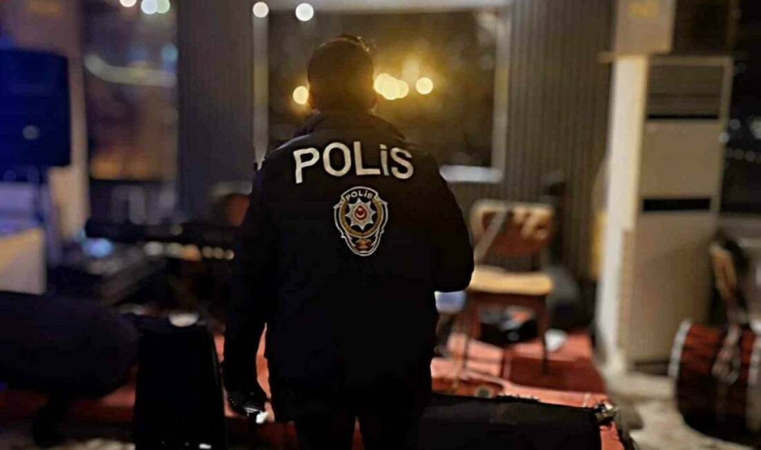 Mardin’de 91 araç sürücüsüne cezai işlem uygulandı Mardin İl Emniyet Müdürlüğü ekipleri tarafından Artuklu ilçesinde gerçekleştirilen huzur