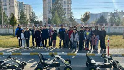 Mardin'in Artuklu ilçesinde, Toplum Destekli Polislik Şube Müdürlüğü ekipleri tarafından