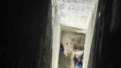 Mardin'in Dargeçit ilçesinde Ilısu Barajı'ndaki hidrolik santralde çalışan bir işçi,