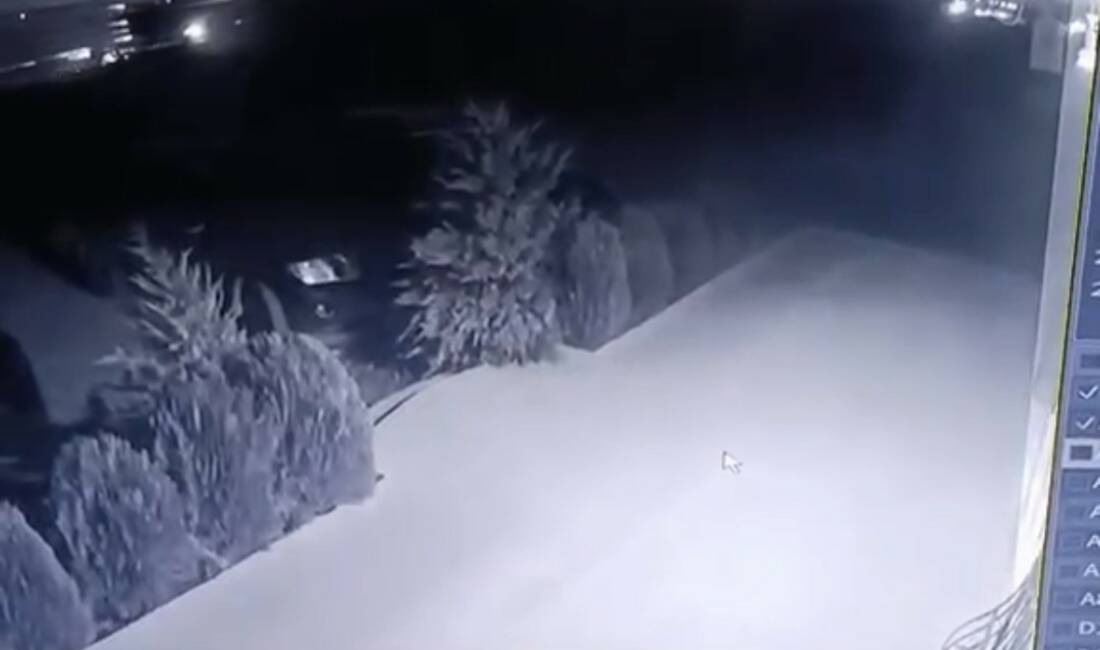 Mardin'de meydana gelen trafik kazasında, tırın direksiyon kontrolünü kaybederek bariyerlere