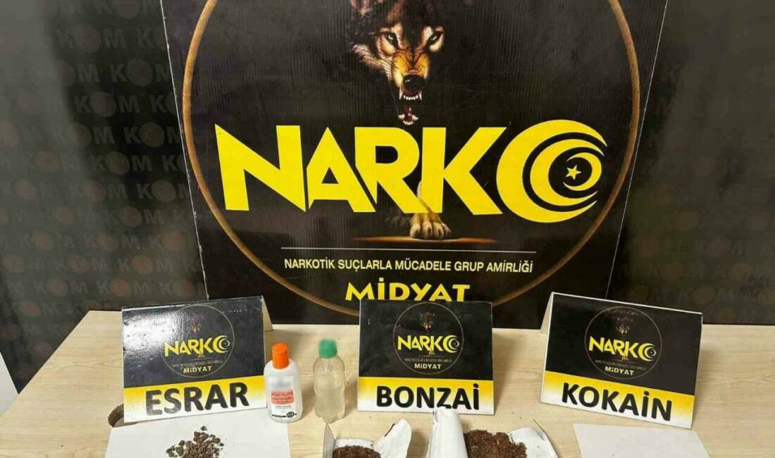 Mardin'de düzenlenen uyuşturucu operasyonunda Midyat ilçesinde 3 şüpheli yakalandı. Operasyonda