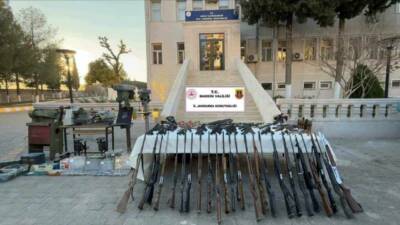 Mardin'in Midyat ilçesinde jandarma ekipleri tarafından yapılan operasyonda yasa dışı