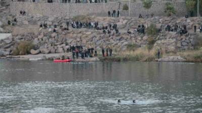 Şırnak'ın Cizre ilçesinde 12 yaşındaki Ahmet Erçil, Dicle Nehri'ne düşen