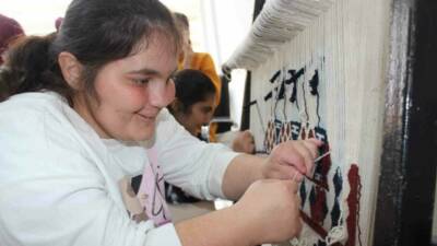 Siirt Olgunlaşma Enstitüsü, özel bireyleri ağırladı ve mutfakta birlikte kurabiye