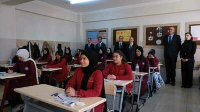 Şahinbey Belediyesi tarafından düzenlenen "Umre Ödüllü Kitap Okuma Yarışması"na 175