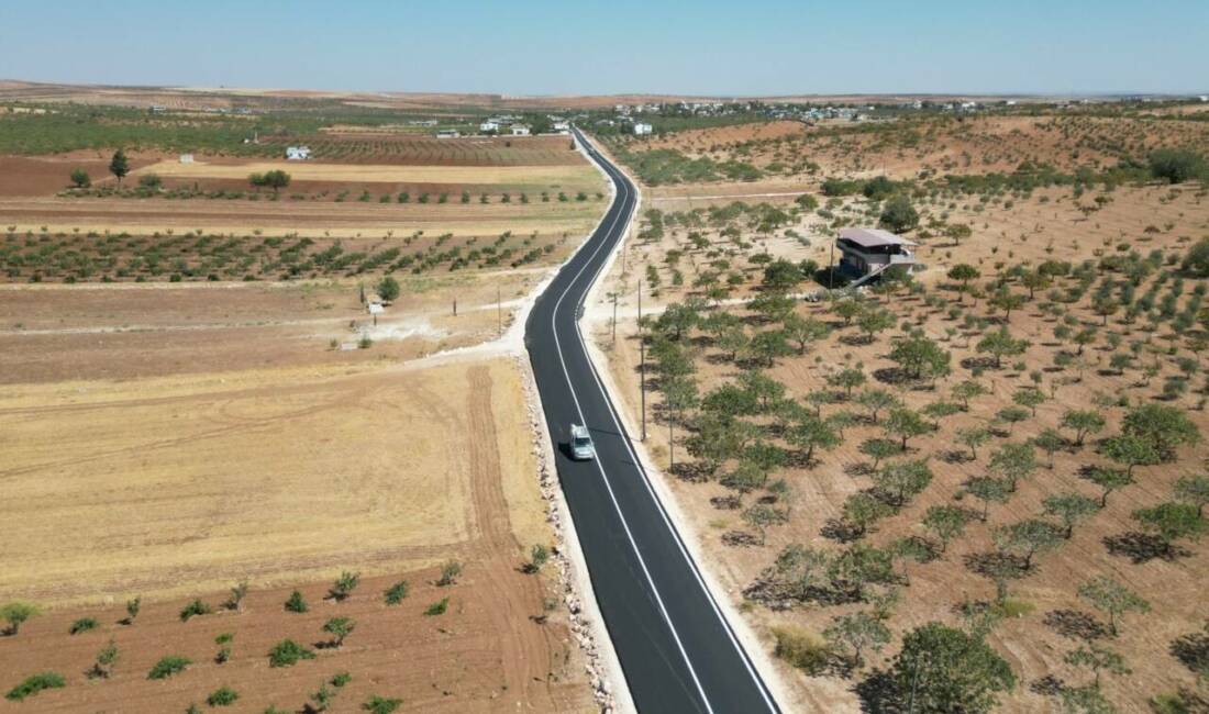 Şanlıurfa Büyükşehir Belediyesi, kırsal bölgede bin 296 kilometrelik yol yapımı