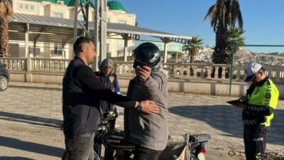 Şanlıurfa'da "Huzur-63" adı verilen polis uygulaması sonucunda çeşitli suçlardan aranan