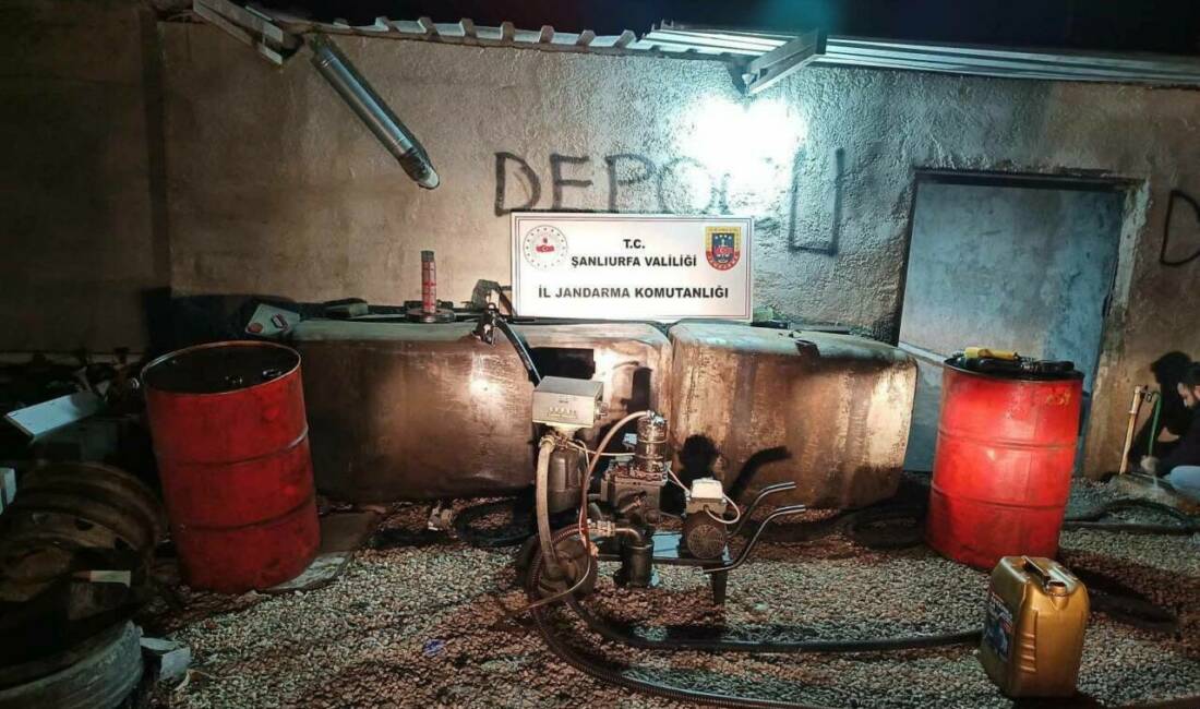 Şanlıurfa'da jandarma ekipleri tarafından gerçekleştirilen operasyonda bin 270 litre kaçak