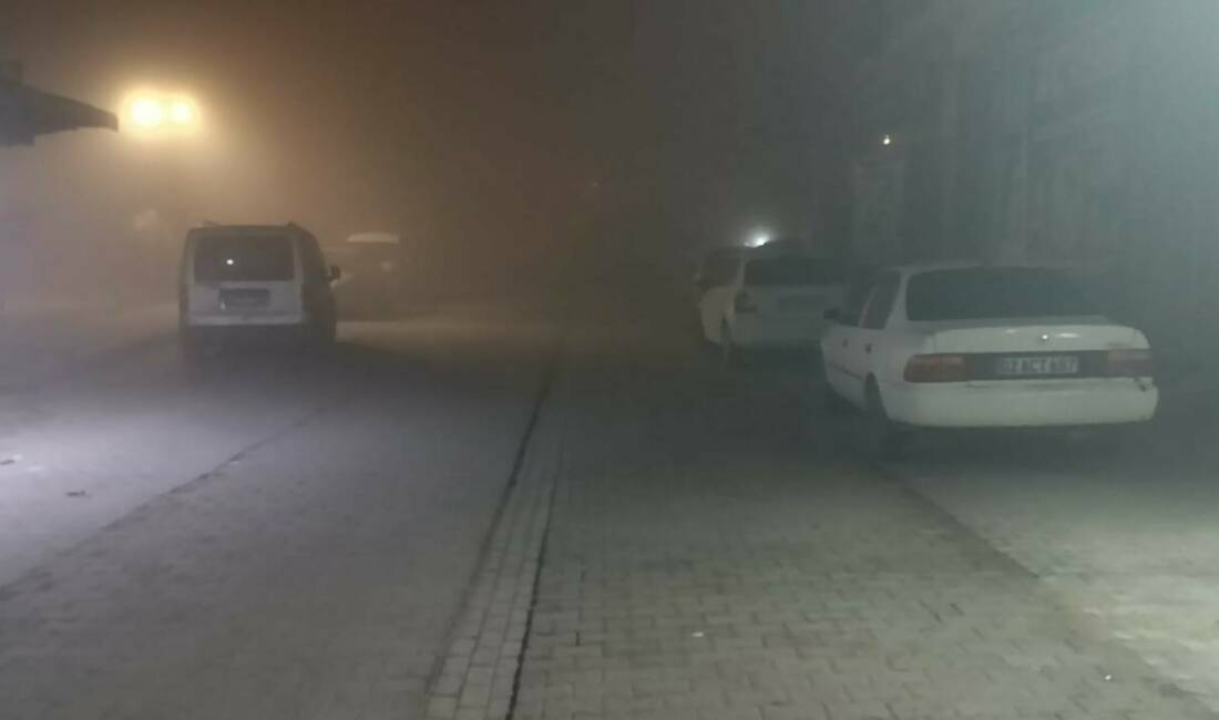 Şanlıurfa'da dün akşamdan itibaren kent genelinde etkili olan yoğun sis