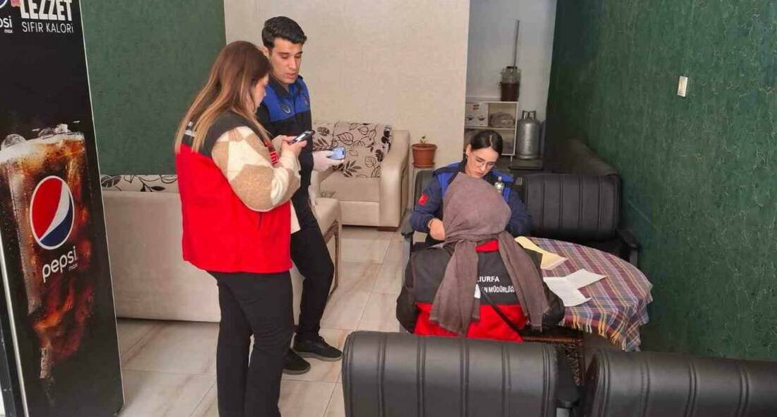 Şanlıurfa’da gıda denetiminde 2 işletme mühürlendi Şanlıurfa'nın Haliliye ilçesinde yapılan gıda denetimleri sonucunda 2 iş yerine