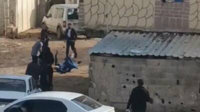 Şanlıurfa'da sokakta oynayan çocuklar arasındaki tartışma büyüyerek kavgaya dönüştü. Kavgada