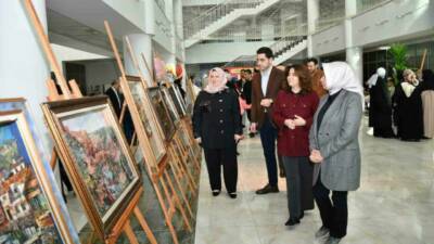 Şanlıurfa'da Emel Koşar tarafından hazırlanan "El Sanatları Sergisi"nde üç boyutlu