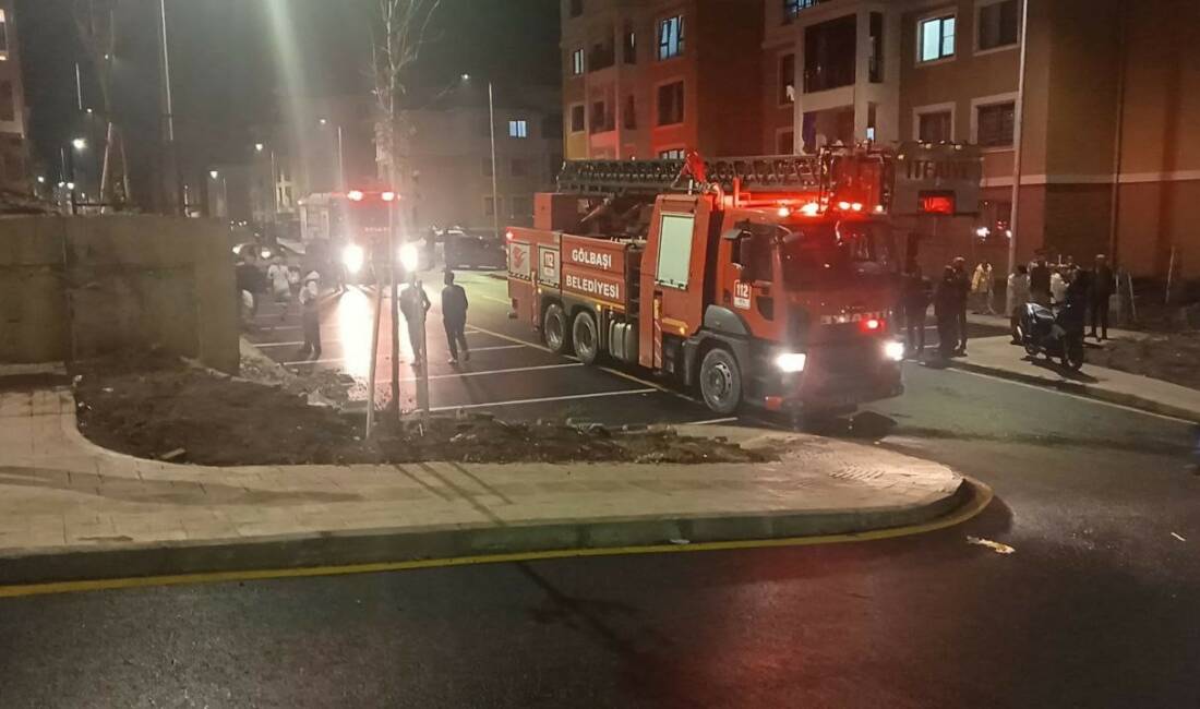 Şarjda bırakılan cep telefonunun bataryası patladı Adıyaman'ın Gölbaşı ilçesinde şarjda bırakılan cep telefonunun bataryasının patlaması ekipleri