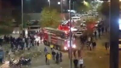 Şanlıurfa'nın Siverek ilçesinde bir apartmanda çıkan yangında 9 kişi dumandan