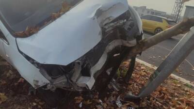 Diyarbakır’da seyir halindeyken şerit değiştiren araca çarpmamak için manevra yapan