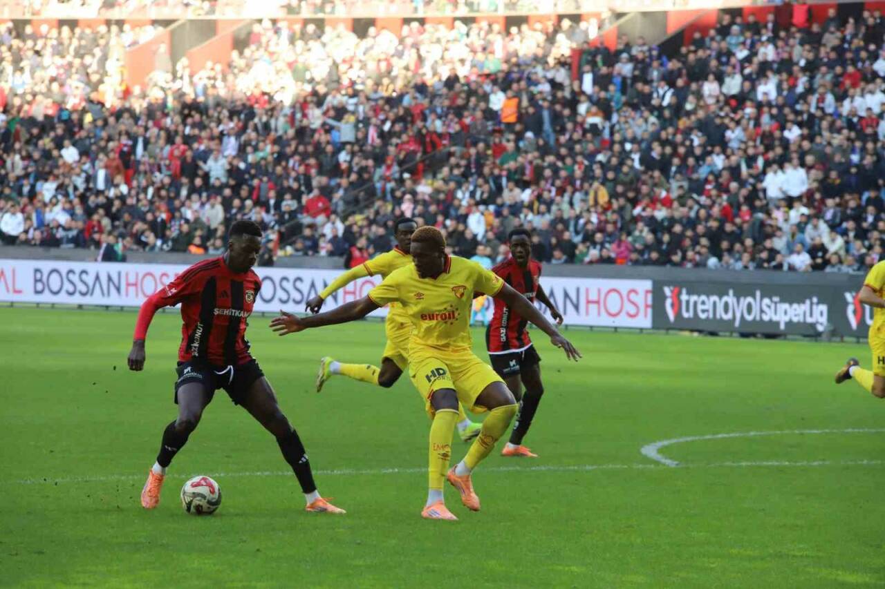 Gaziantep Futbol Kulübü, Trendyol Süper Lig'in 16. haftasında evinde Göztepe'ye