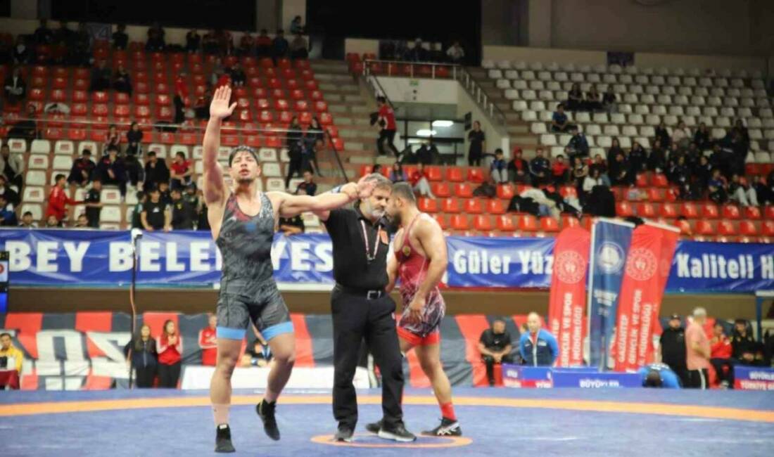 Gaziantep’te düzenlenen Türkiye Güreş Şampiyonası’nda 907 sporcu yarıştı. Ankara ASKİ,