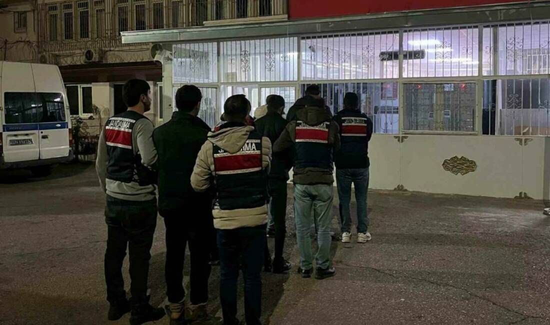 Gaziantep merkezli 6 ilde düzenlenen operasyonlarda, sosyal medya üzerinden sahte