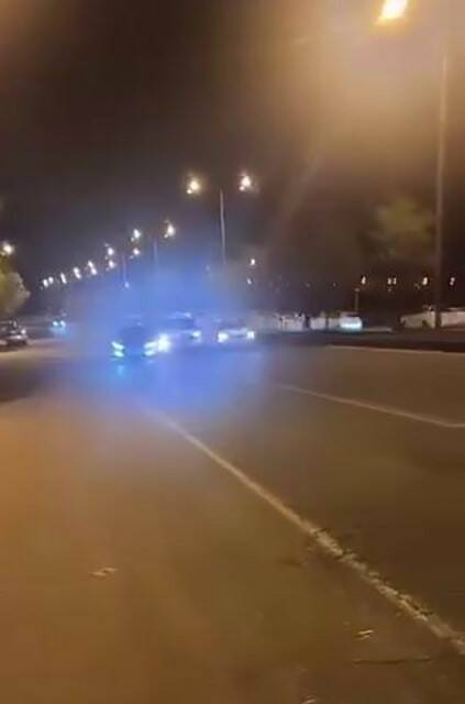 Diyarbakır’da meydana gelen zincirleme kaza, vatandaşlar tarafından saniye saniye kaydedildi.