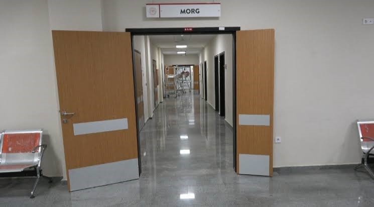 Kilis’te bir apartmanın 3. katından düşen 13 yaşındaki çocuk, kaldırıldığı