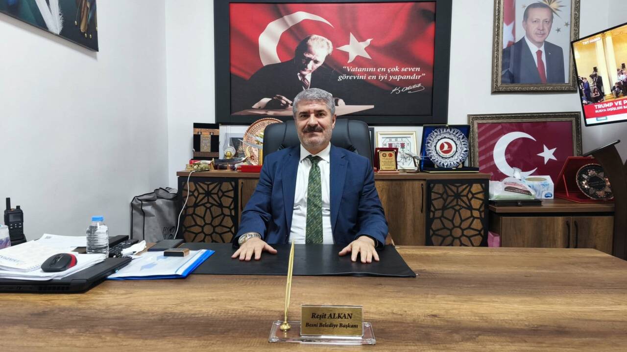 Besni Belediye Başkanı Reşit Alkan, 10 Ocak Çalışan Gazeteciler Günü