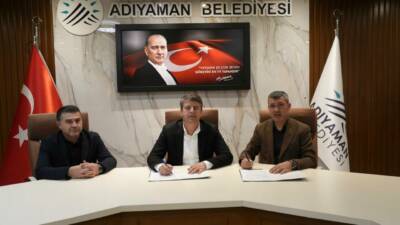 Adıyaman Belediye Başkanı Abdurrahman Tutdere, Belediye-İş Sendikası ile gerçekleştirilen toplu