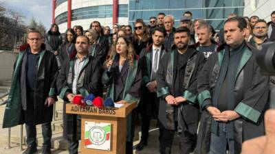 Adıyaman Barosu, avukatlara yönelik artan saldırılara dikkat çekmek amacıyla basın