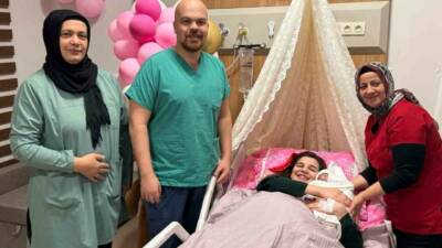 Adıyaman’da, 2026 yılının ilk bebeği "Rüya Bozkurt" oldu.