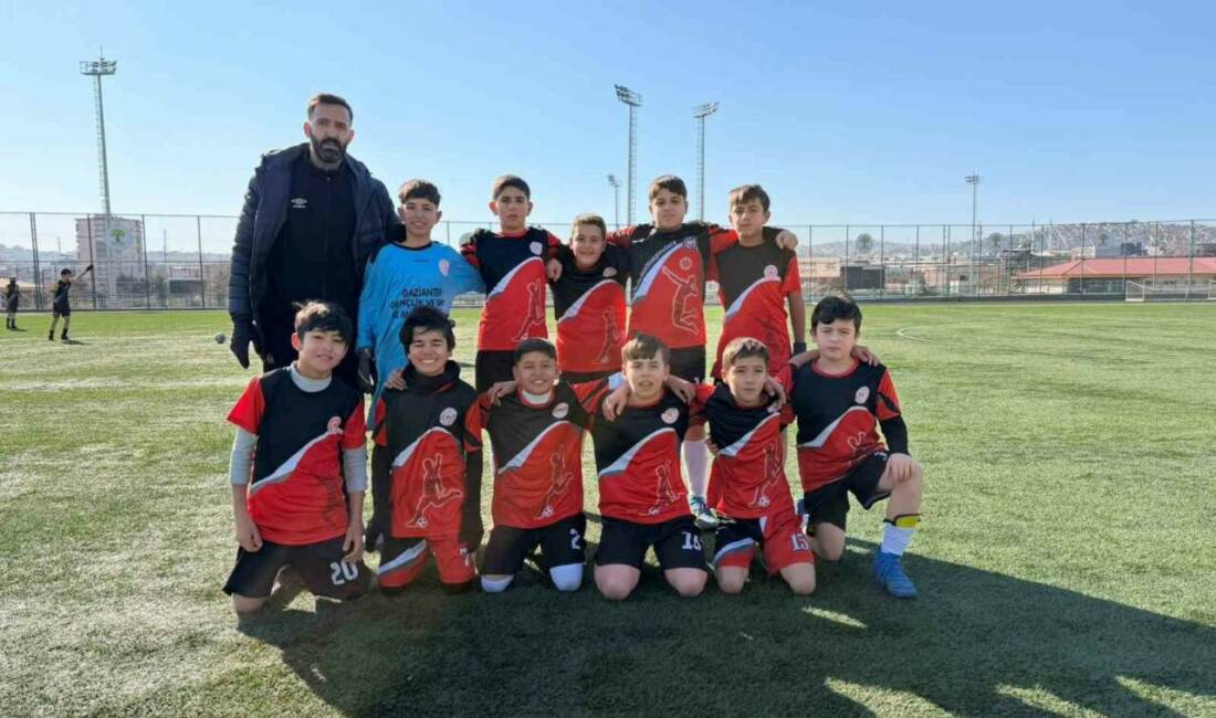 Şehitkamil Belediyesi tarafından Gazi Mustafa Kemal Atatürk’ün Gaziantep’e gelişinin 93.