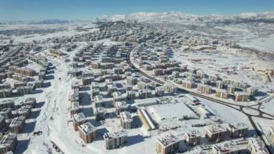 Adıyaman’da 16 bin 467 deprem konutunun yapıldığı İndere bölgesi kar