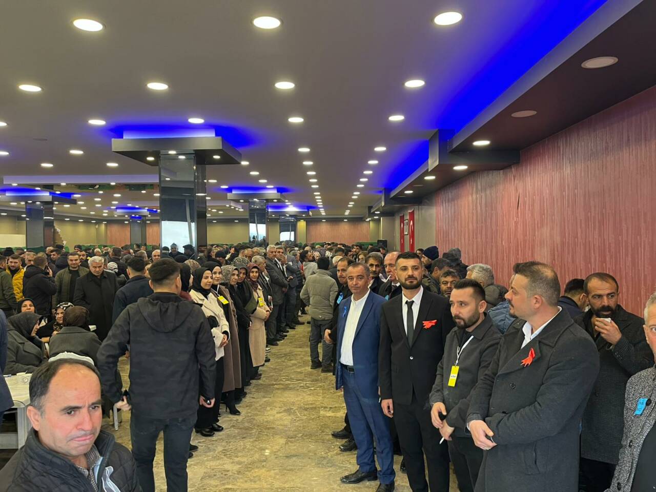 Besni Esnaf ve Sanatkarlar Odası Başkanlığı seçimleri, ilçede büyük bir