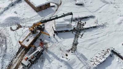 Dicle Elektrik ekipleri, Diyarbakır’da zorlu hava şartlarına rağmen 7/24 çalışarak