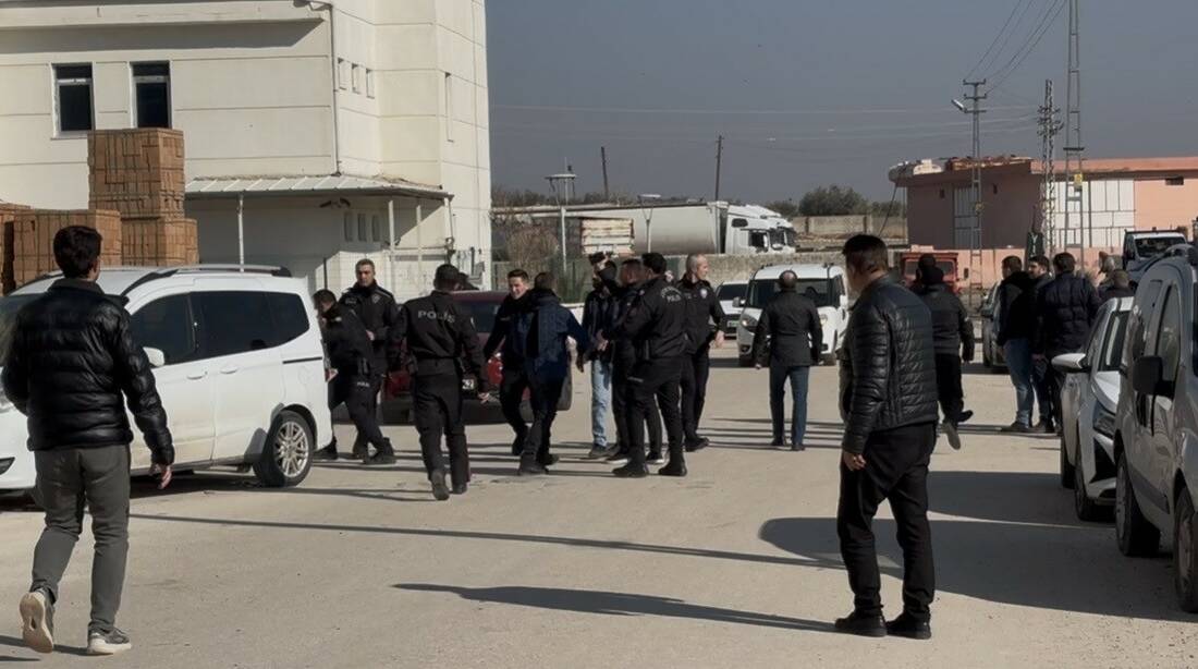 Gaziantep’in Nizip ilçesinde, Kahramanmaraş merkezli 6 Şubat depremlerinde yıkılan ve