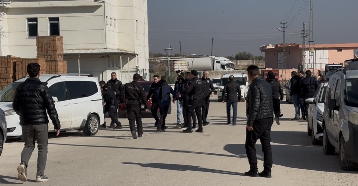 Gaziantep’in Nizip ilçesinde, Kahramanmaraş merkezli 6 Şubat depremlerinde yıkılan ve