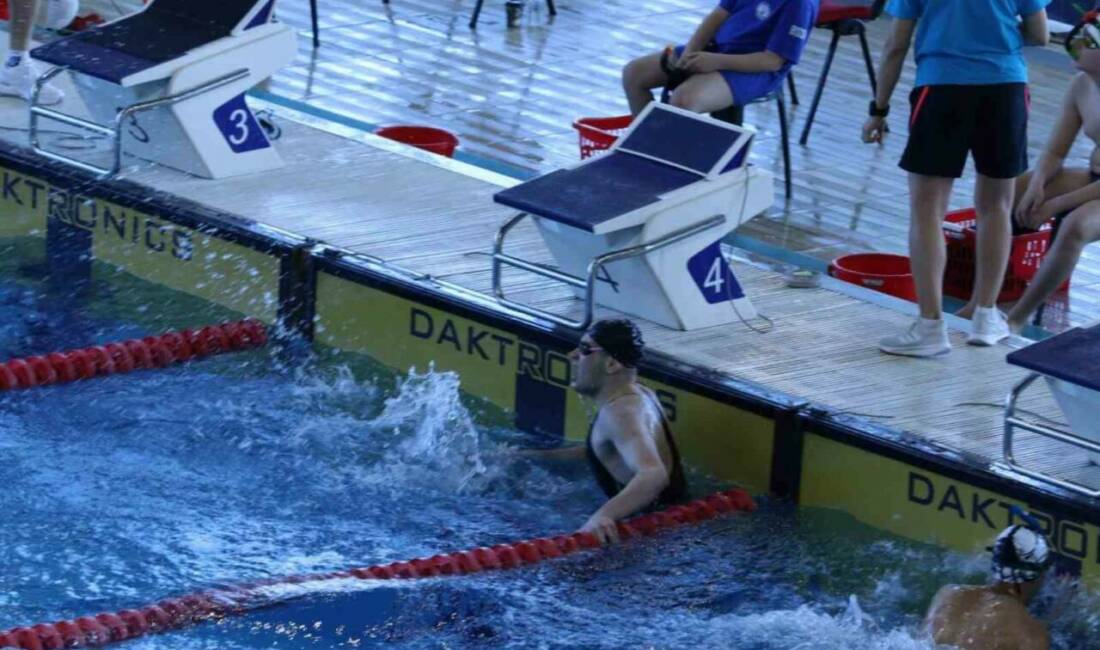 Gaziantep Büyükşehir Belediyesi Spor Kulübü sporcusu ve milli yüzücü Kaan