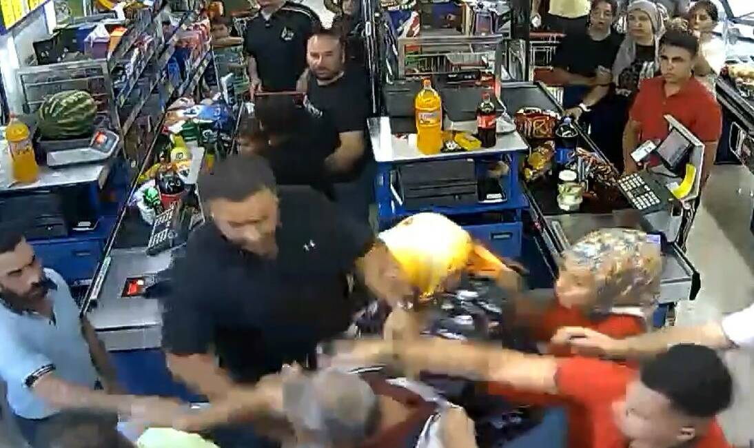 Gaziantep’te, ağabeylerinin eski eşinin yakınları tarafından markette öldüresiye dövülen iki