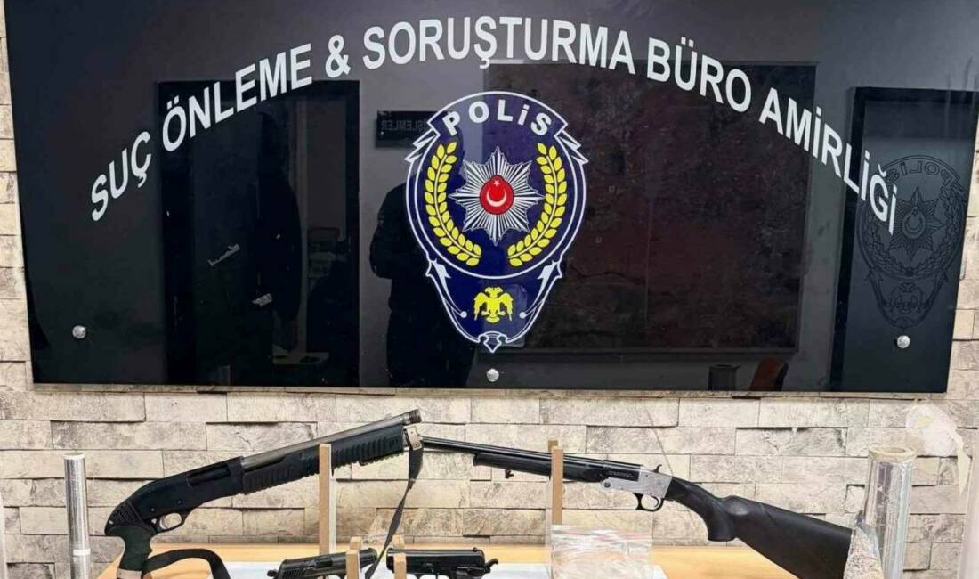 Gaziantep’te polis ekiplerince yapılan 2 ayrı çalışmada 5 adet ruhsatsız