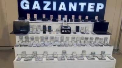 Gaziantep’te polis ekiplerince tefecilik suçuna yönelik yapılan operasyonda 22 şüpheli