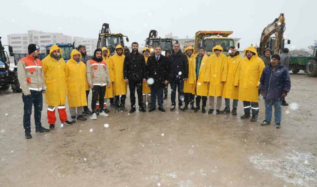 Haliliye Belediye Başkanı Mehmet Canpolat, kentte etkili olması beklenen kar