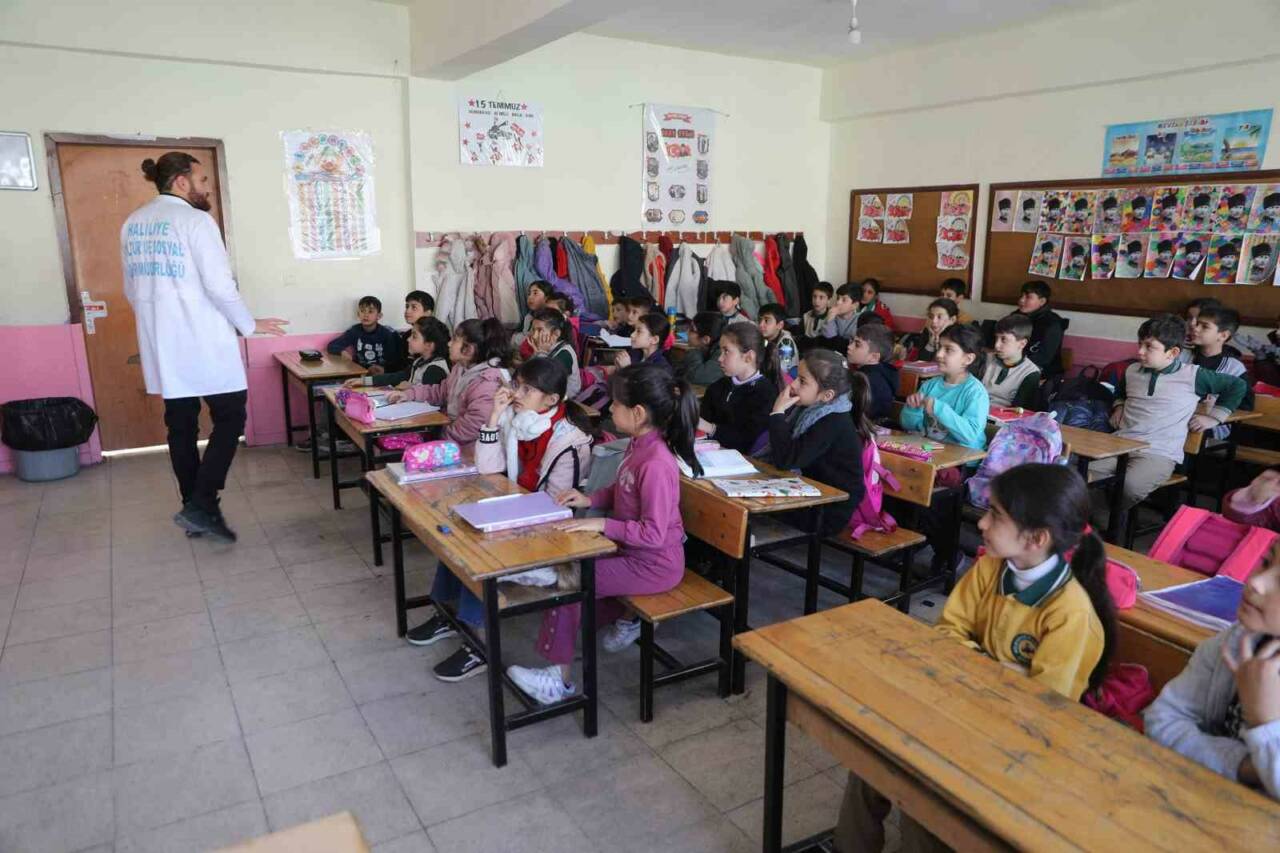 Haliliye Belediyesi, çocukların bilinçli bireyler olarak yetişmesine katkı sunmak amacıyla